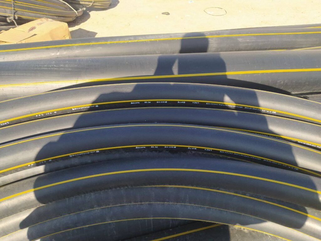 کارخانه-محصولات-پلی-اتیلن-کاروگیت-زهکش